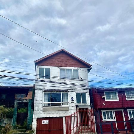 Hospedaje Familiar Glady'S House Puerto Montt Exterior photo